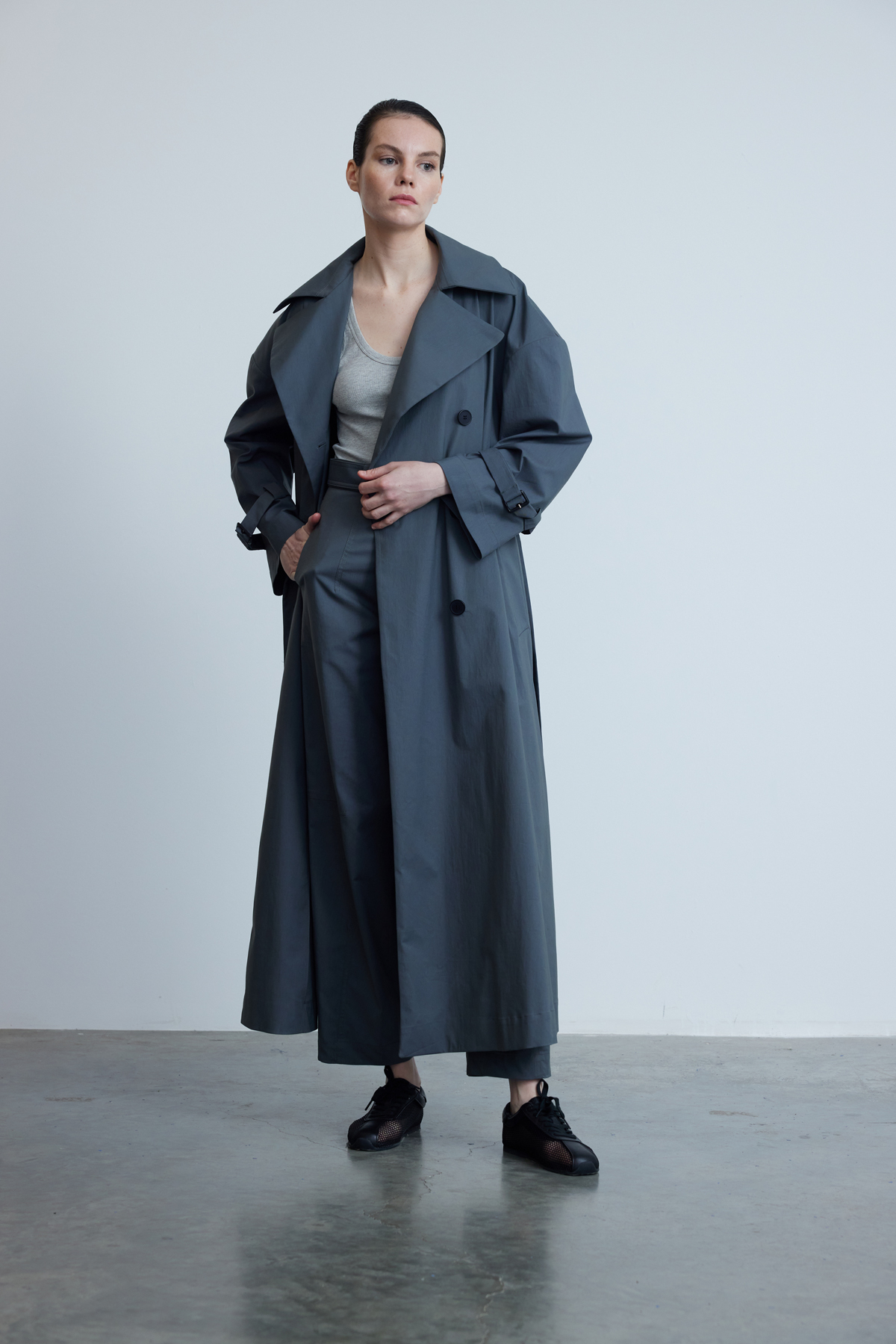 LONG TRENCH COAT WITH WINDBREAKER