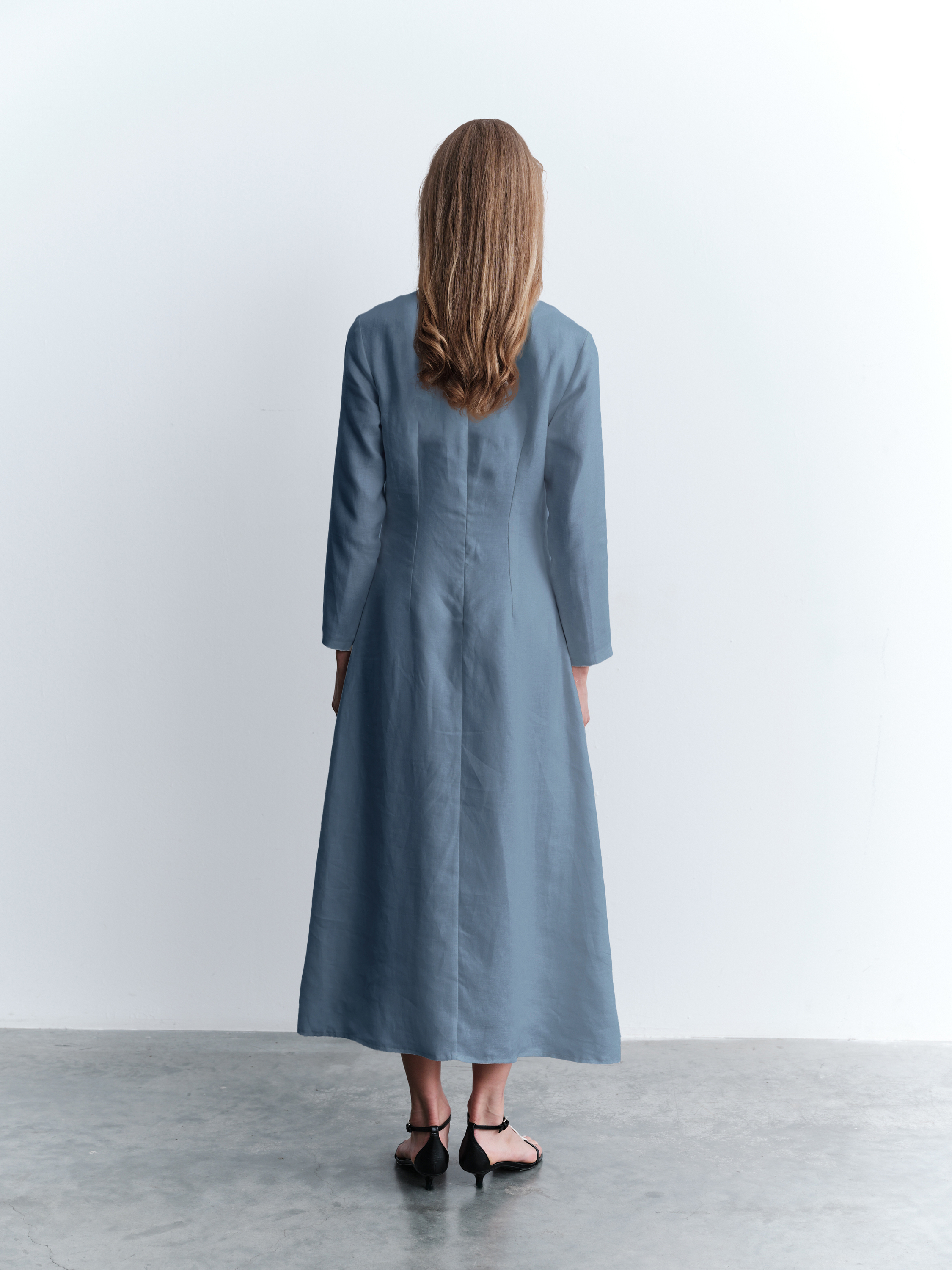 ÖN DİKİŞLİ DÜZ FORM ELBİSE