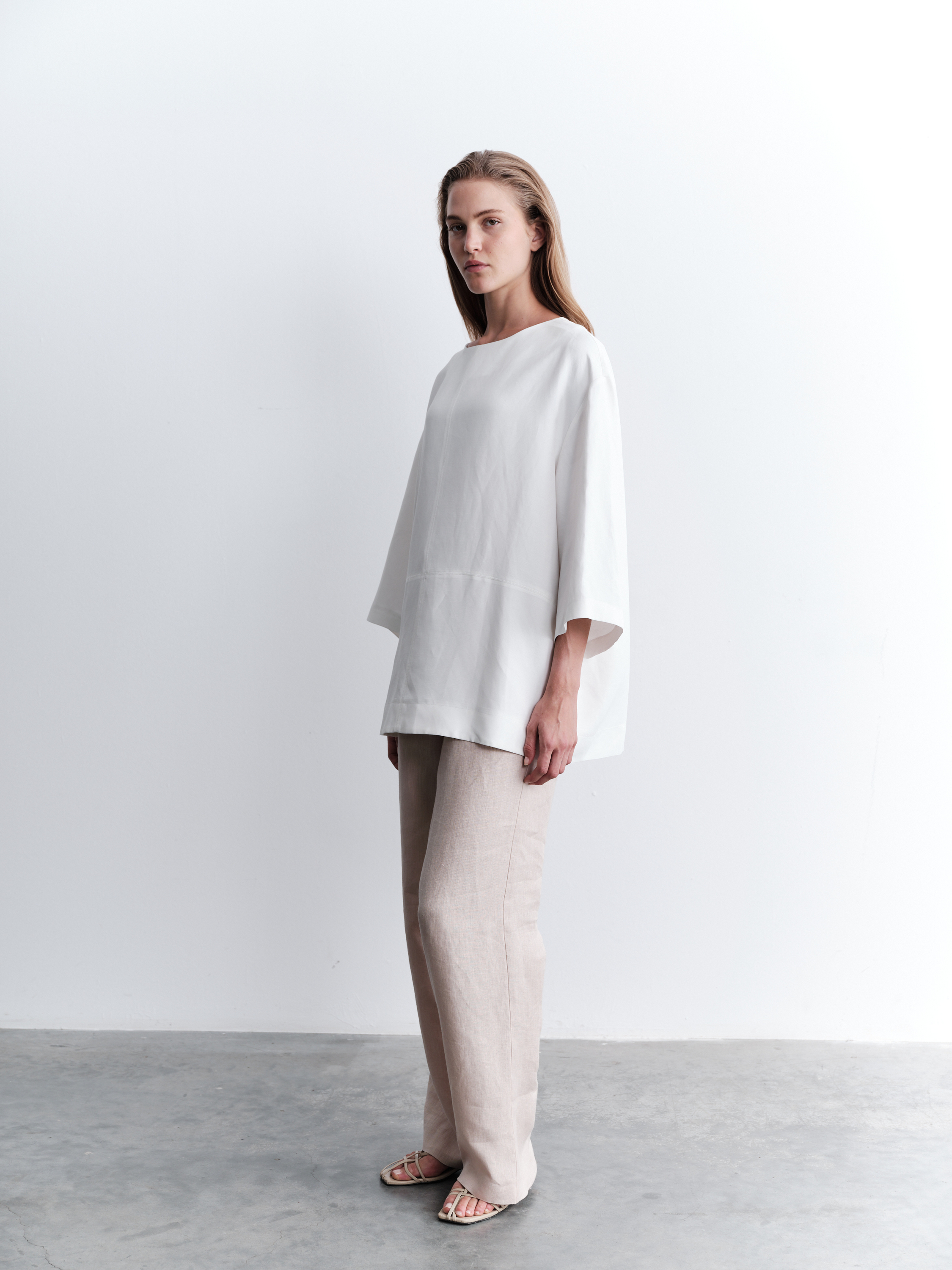 TENCEL ÖN DİKİŞLİ BLUZ